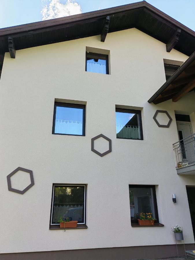 Pension Hexagon Spittal an der Drau Exteriér fotografie